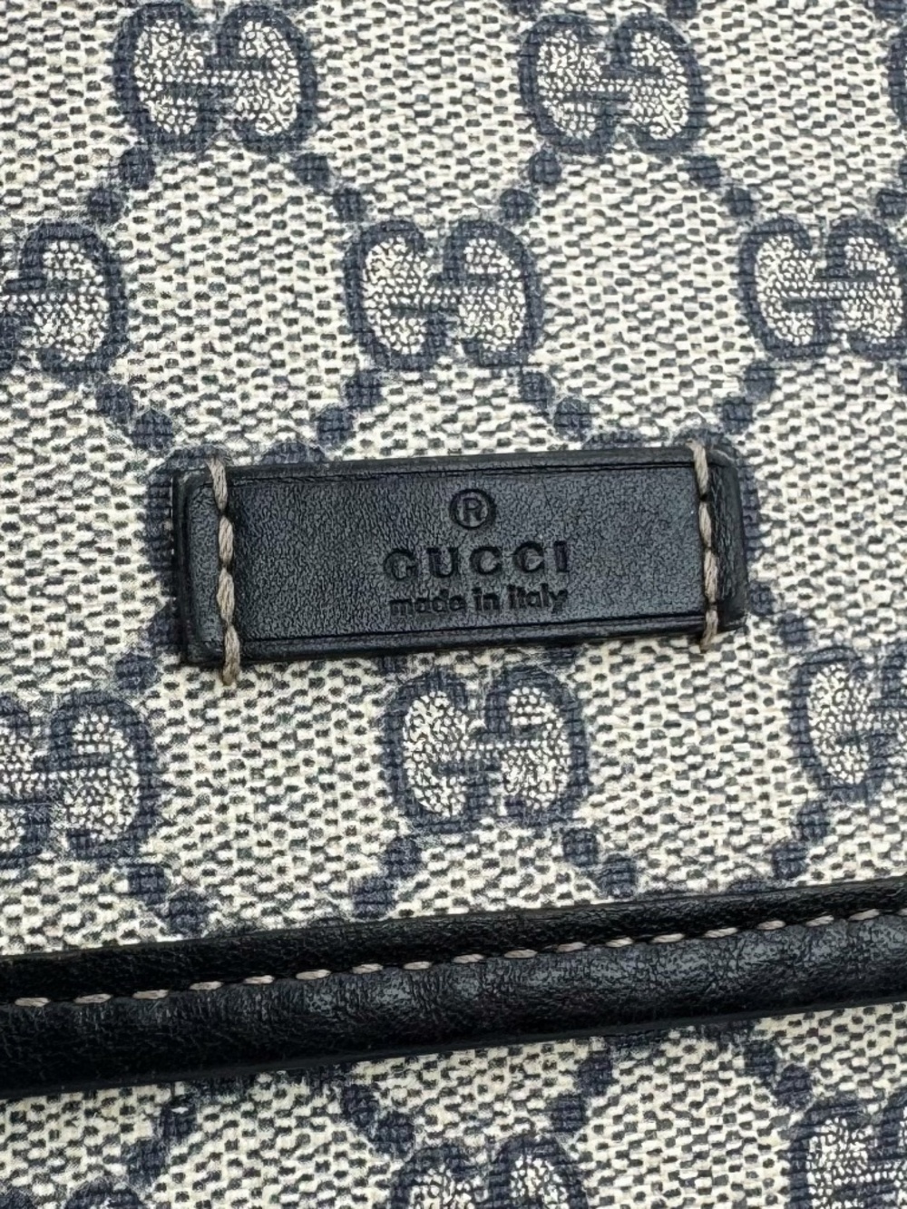 Gucci GG Supreme Canvas Flap Messenger Bag Navy Crossbody Shoulder Bag - Picture 4 of 15